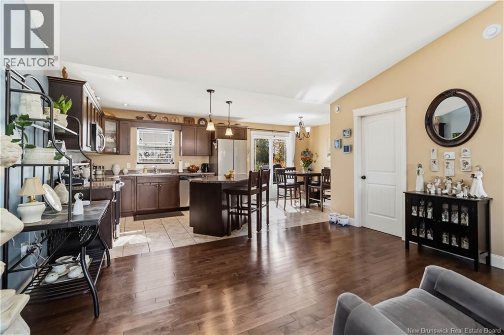 136 Holland Drive Property Photo 10