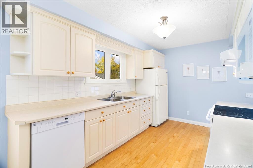 106 Hemlock Avenue Property Photo 12
