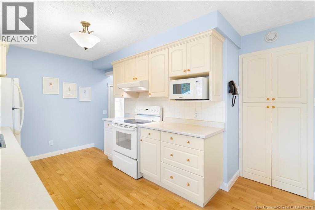 106 Hemlock Avenue Property Photo 13