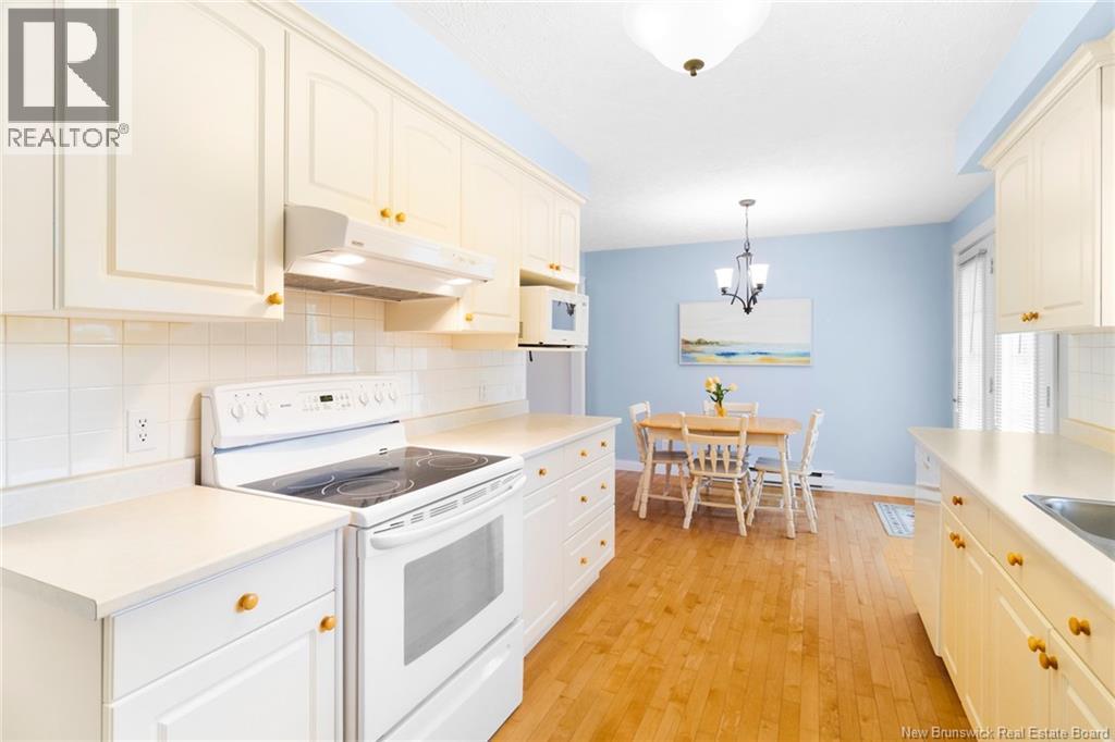 106 Hemlock Avenue Property Photo 14