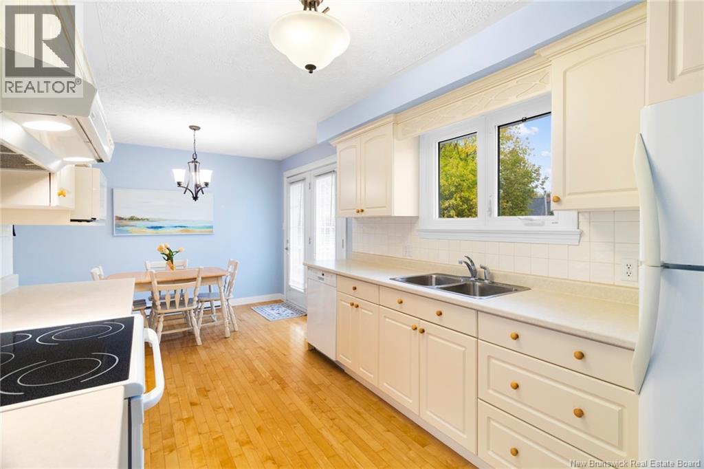 106 Hemlock Avenue Property Photo 15