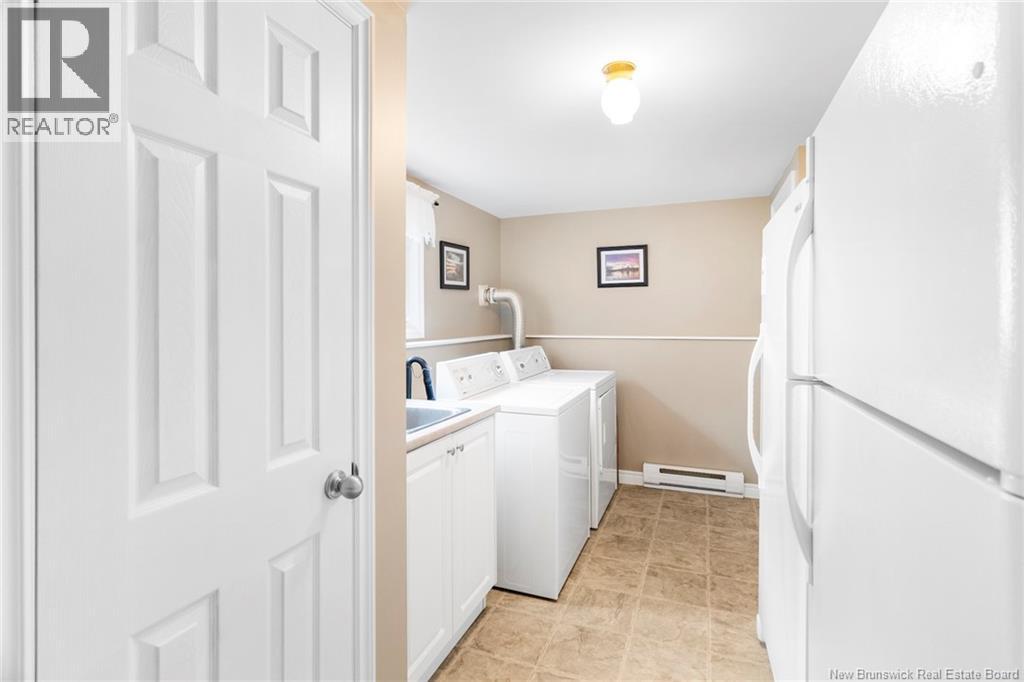 106 Hemlock Avenue Property Photo 36