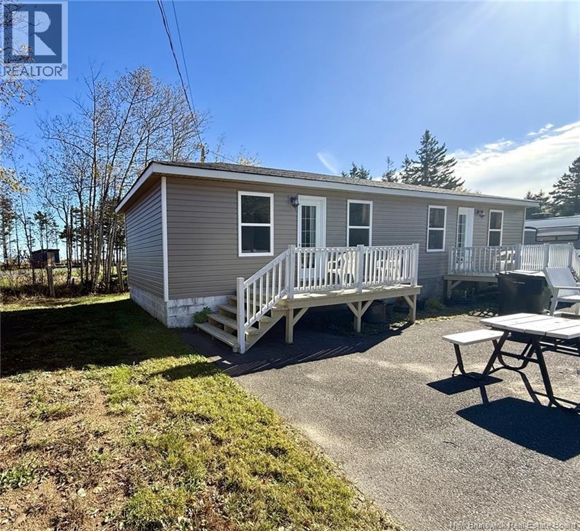 544 Chemin Du Parc Property Photo 3