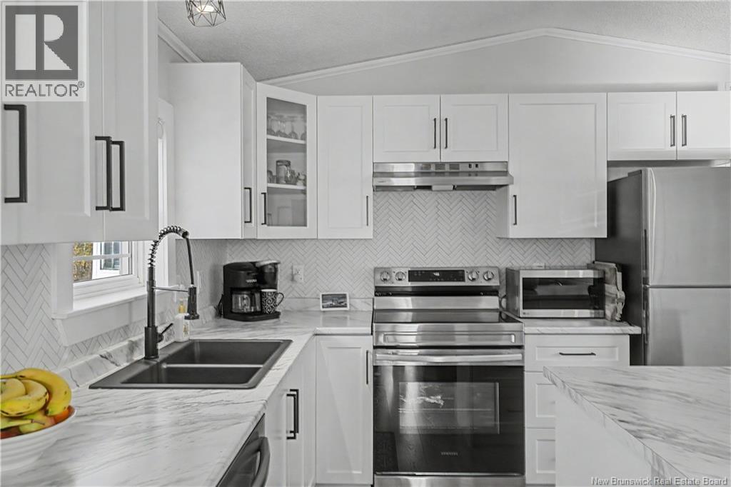 46 Travis Street Property Photo 10