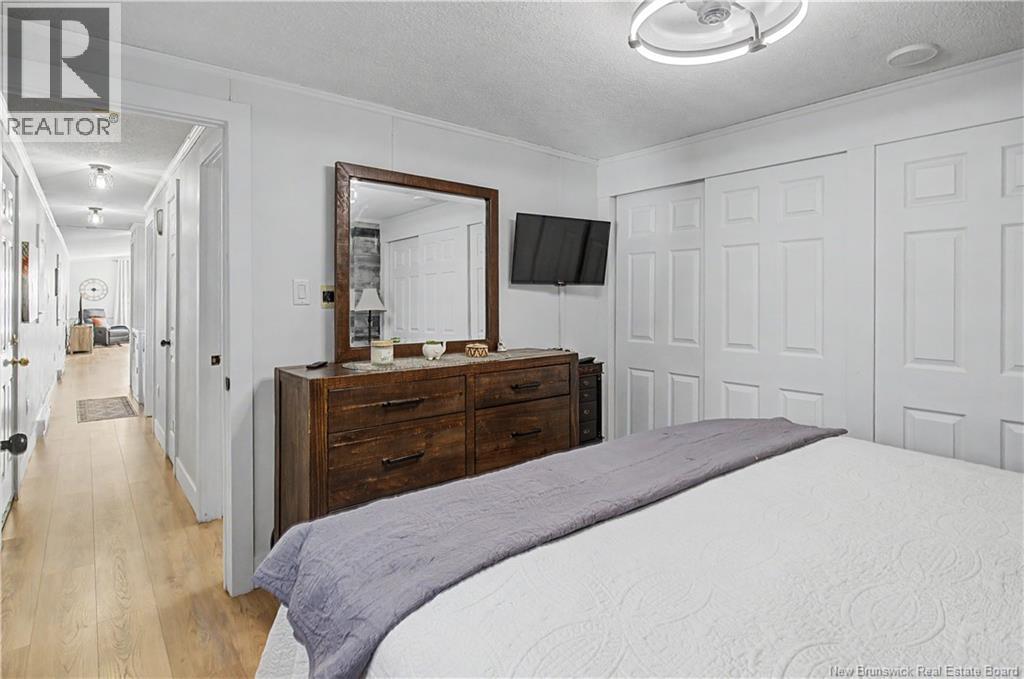 46 Travis Street Property Photo 34