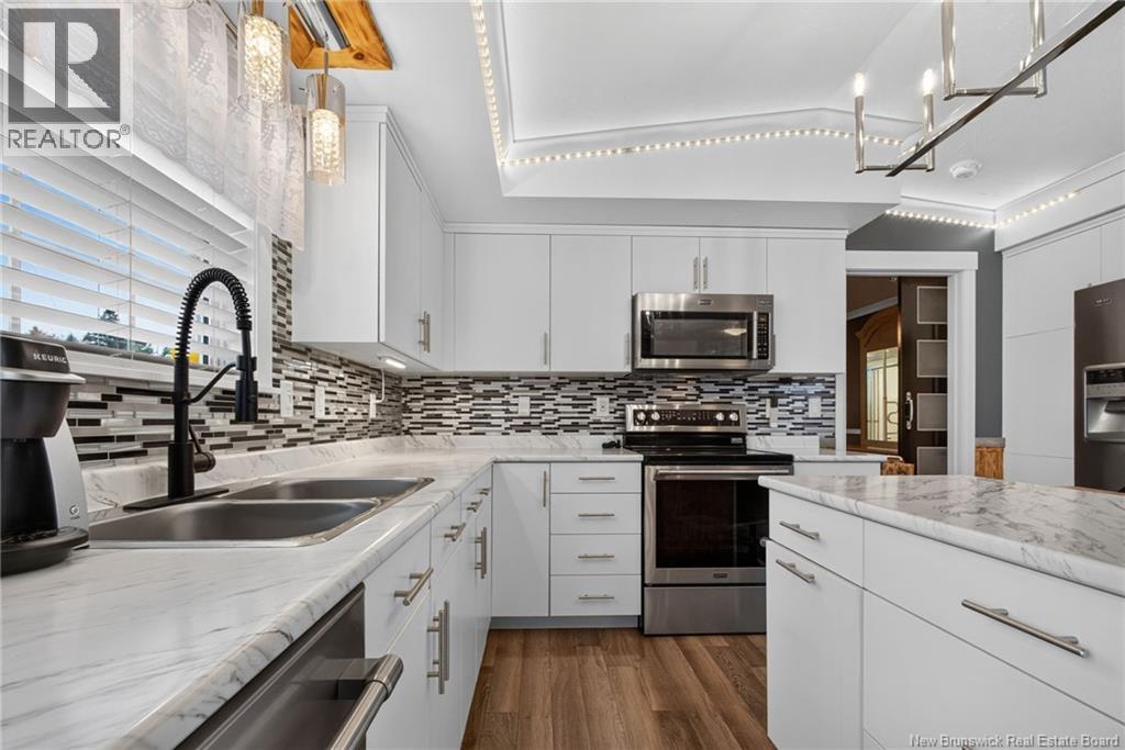 248 Bonaventure Street Property Photo 5