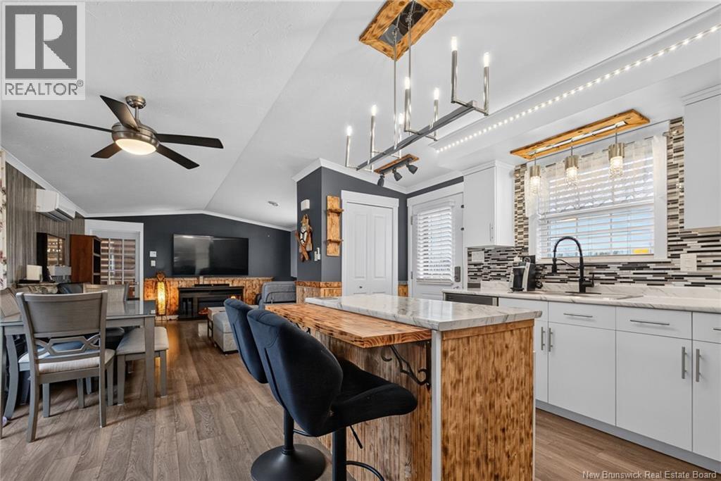 248 Bonaventure Street Property Photo 10