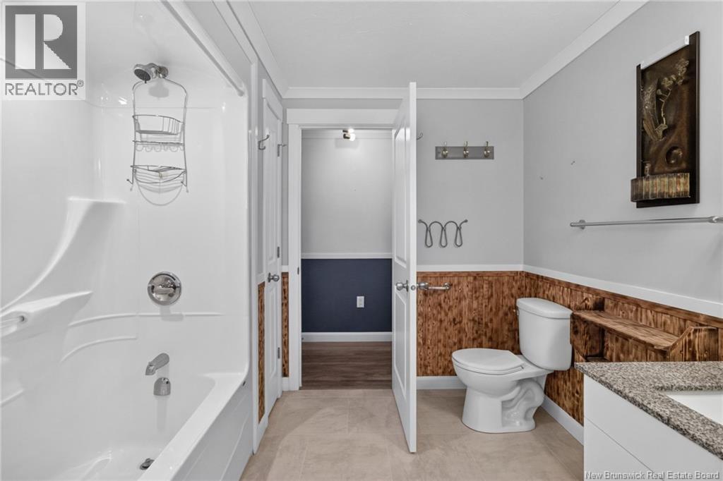 248 Bonaventure Street Property Photo 29