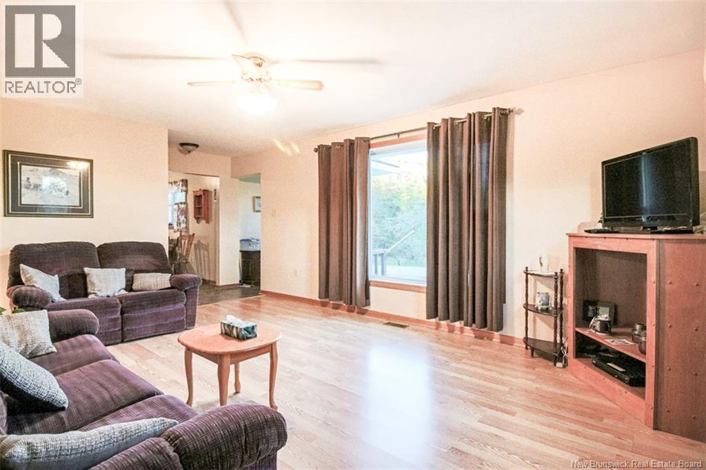 186 Sands Road Property Photo 12