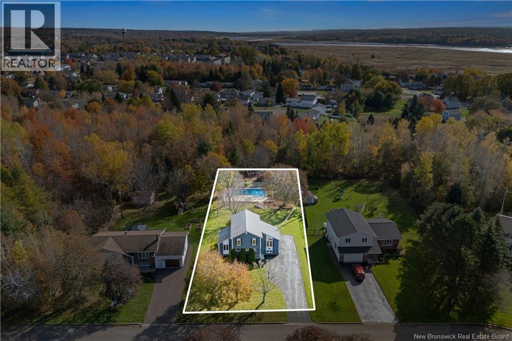 591 Lafleur Property Photo 2