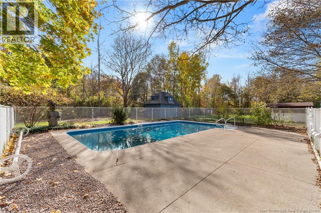 591 Lafleur Property Photo 37