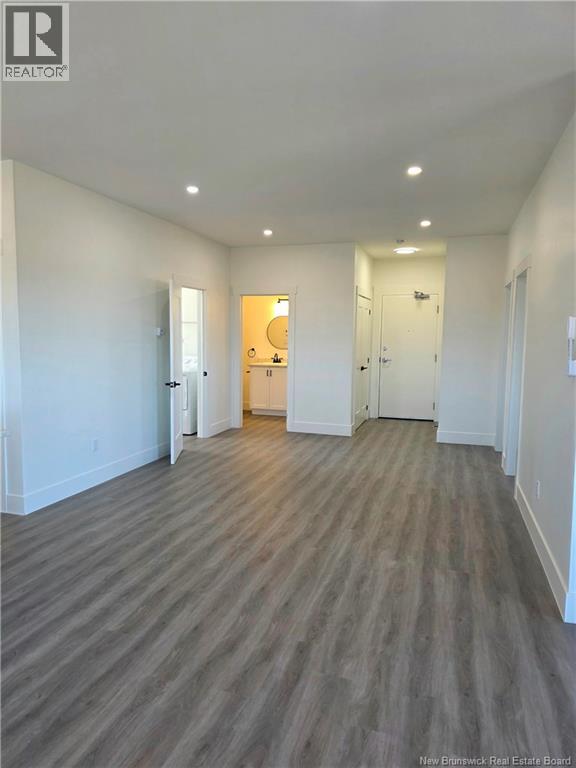 204 Bellevue Heights ... Property Photo 6