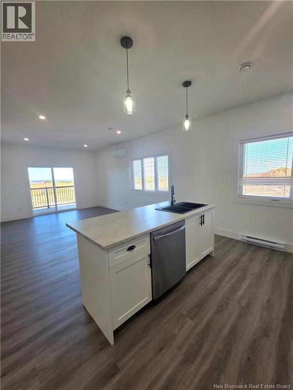 204 Bellevue Heights ... Property Photo 9