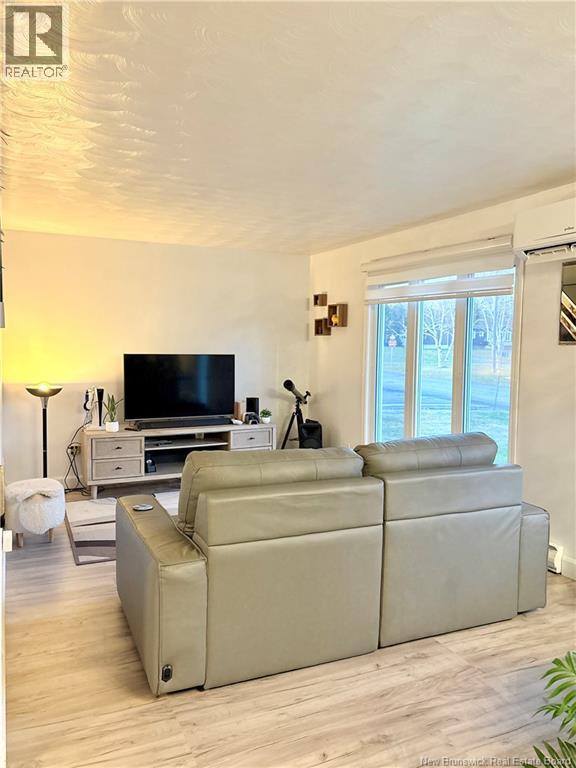 16 4 Ième Avenue Property Photo 10