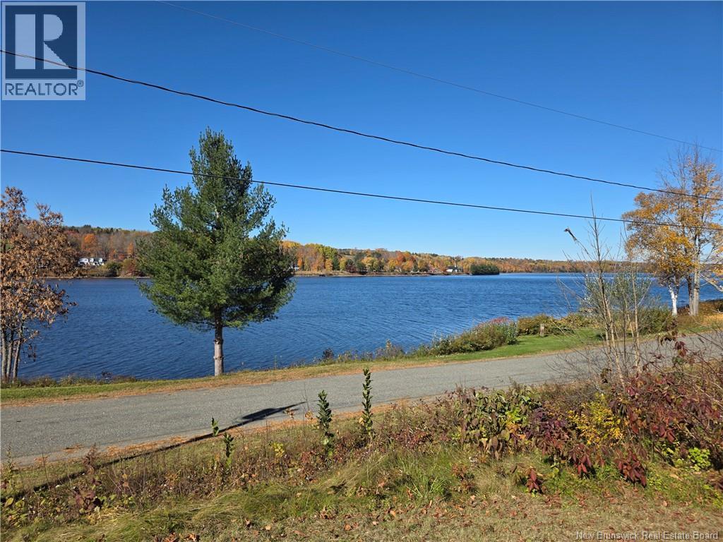 61 Hawkshaw Road Property Photo 10