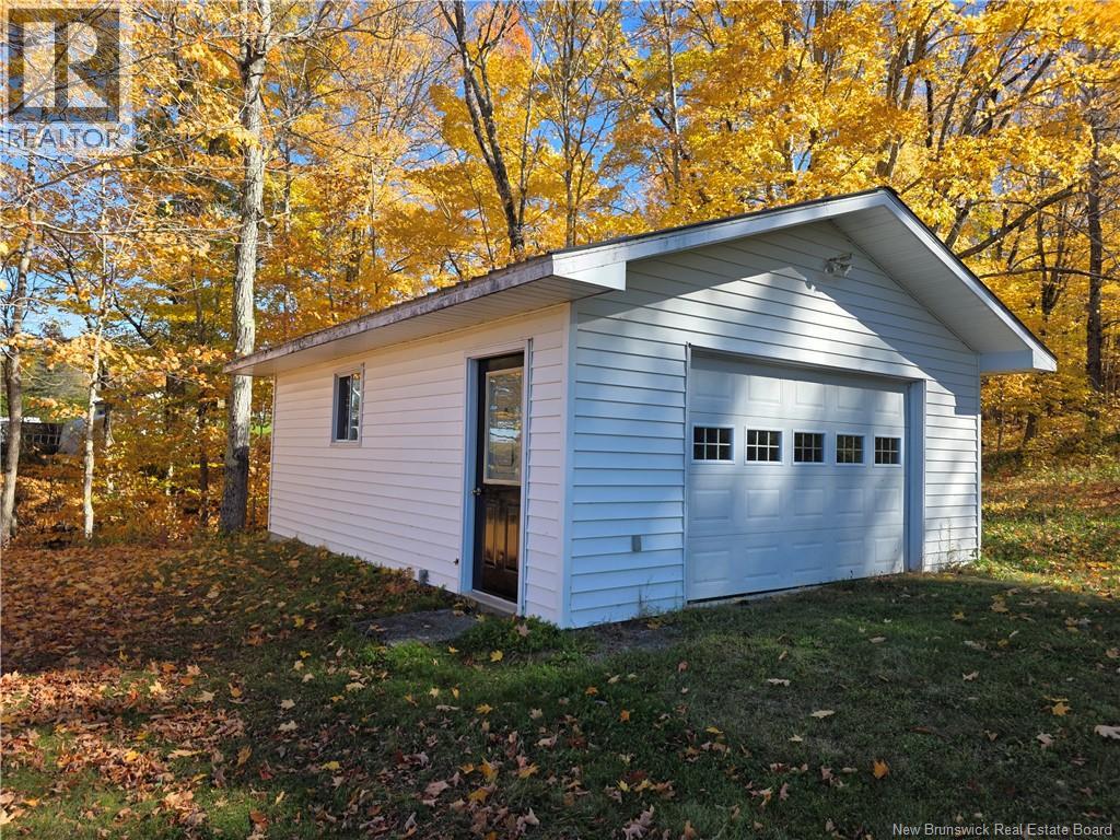 61 Hawkshaw Road Property Photo 19