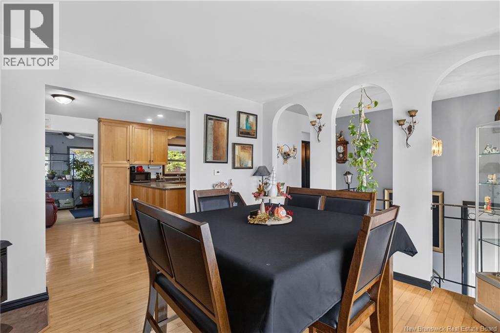 317 Montgomery Avenue Property Photo 9