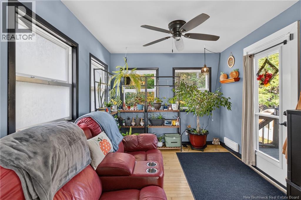 317 Montgomery Avenue Property Photo 14
