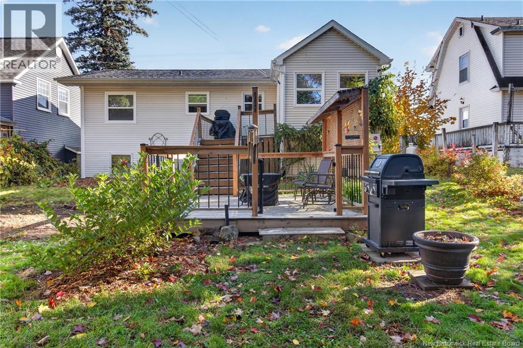 317 Montgomery Avenue Property Photo 36