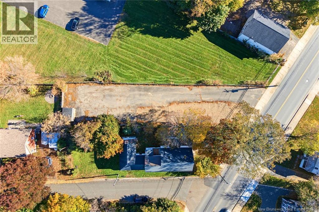 677 Union Street Property Photo 23