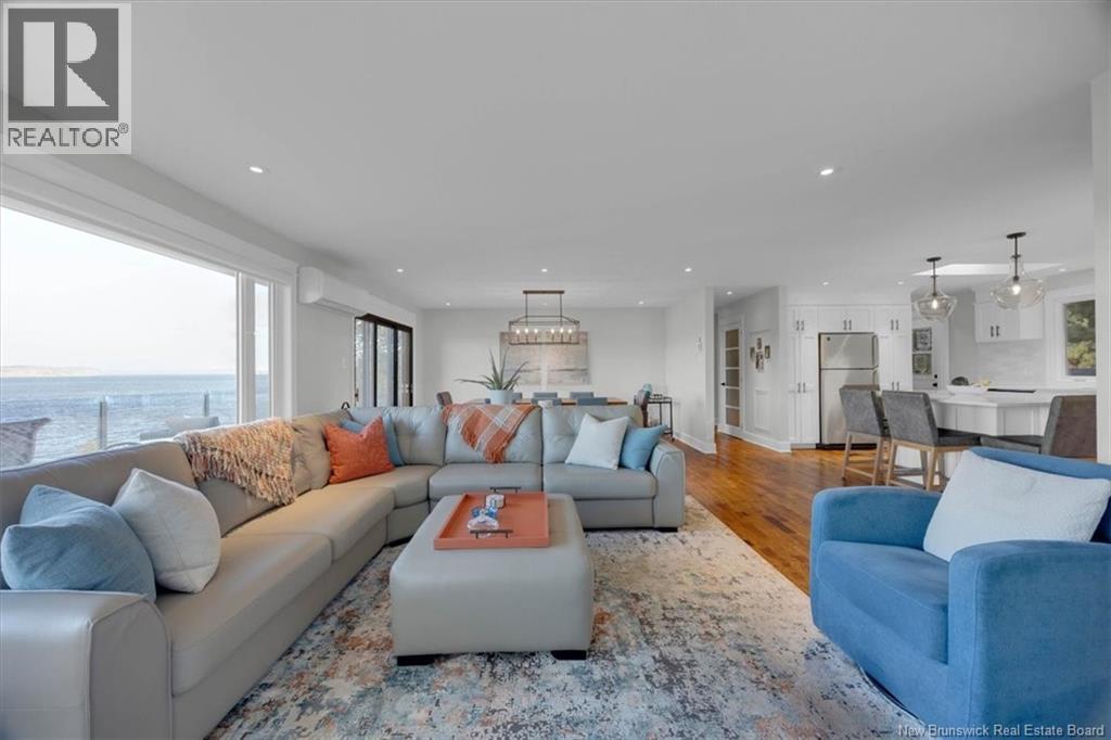 50 Beach Road Property Photo 10