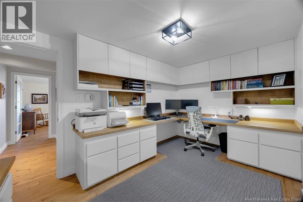 50 Beach Road Property Photo 37