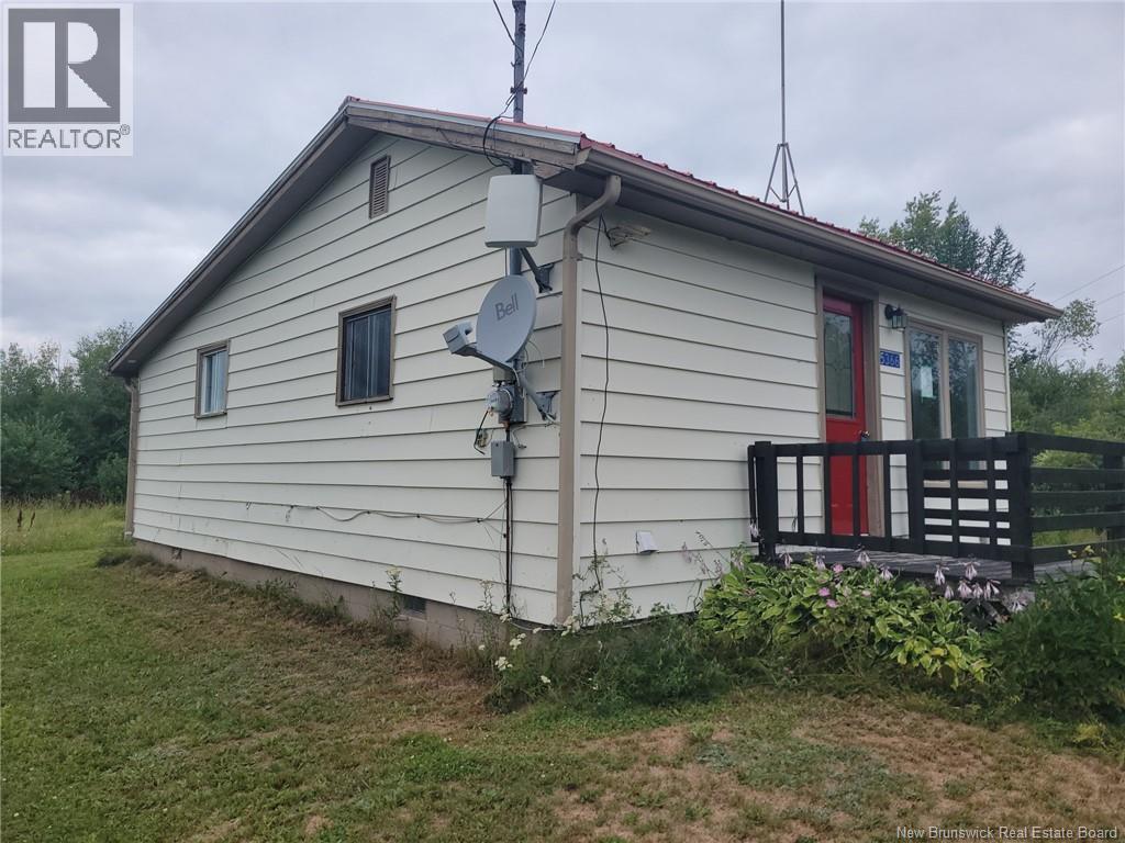 5366 Route 440 Property Photo 2