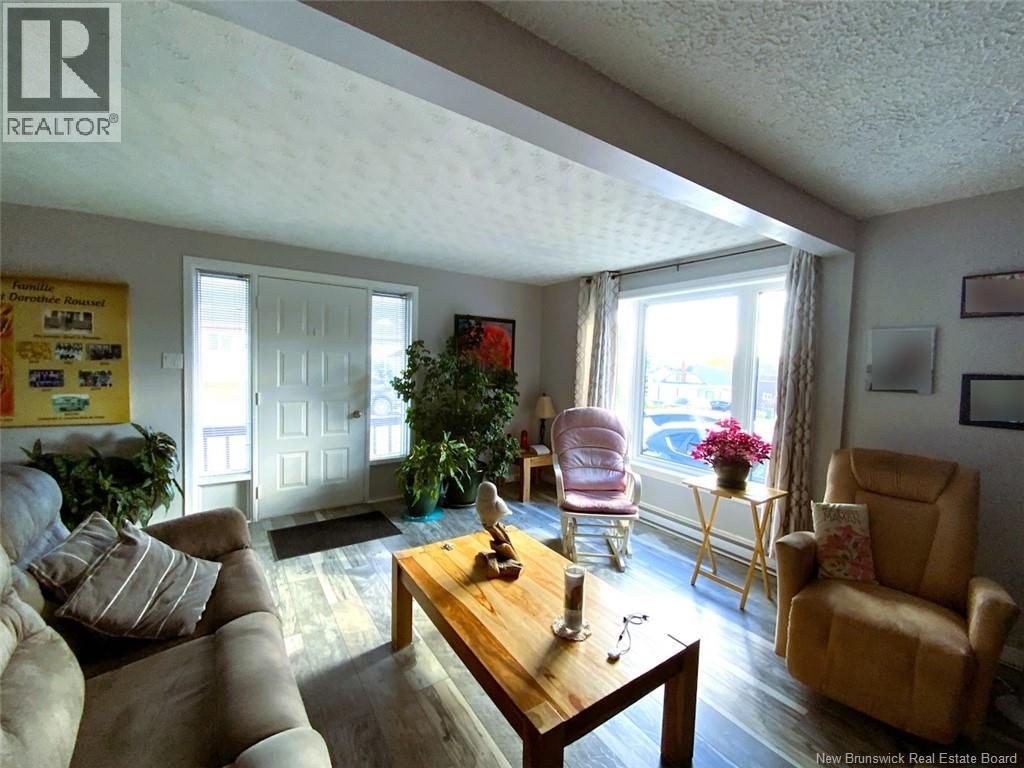 108 St-georges Avenue Property Photo 4