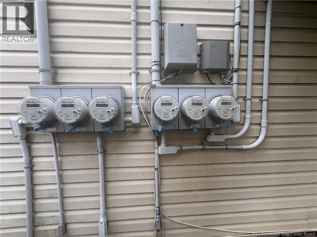 160 Charlotte Street Property Photo 3