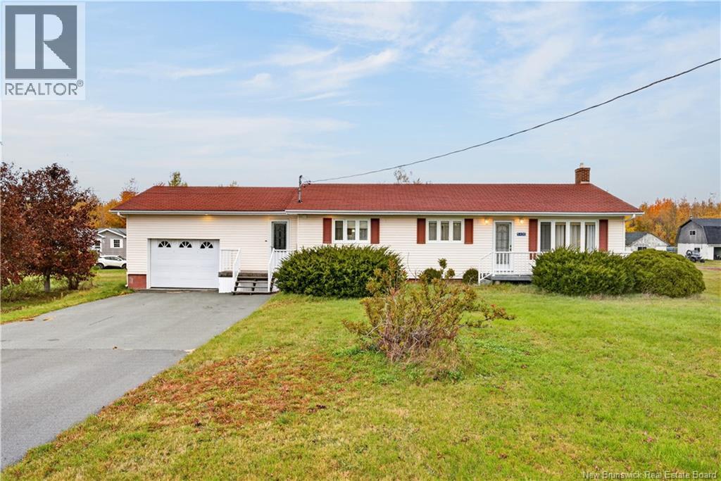 5430 Route 117 Property Photo 1