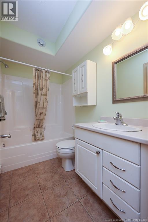 1 Golf Greens Lane Unit# 213 Property Photo 4