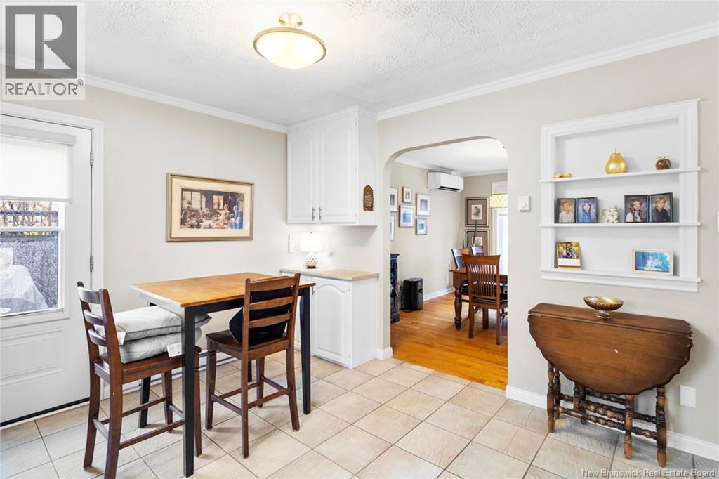 230 Case Street Property Photo 5