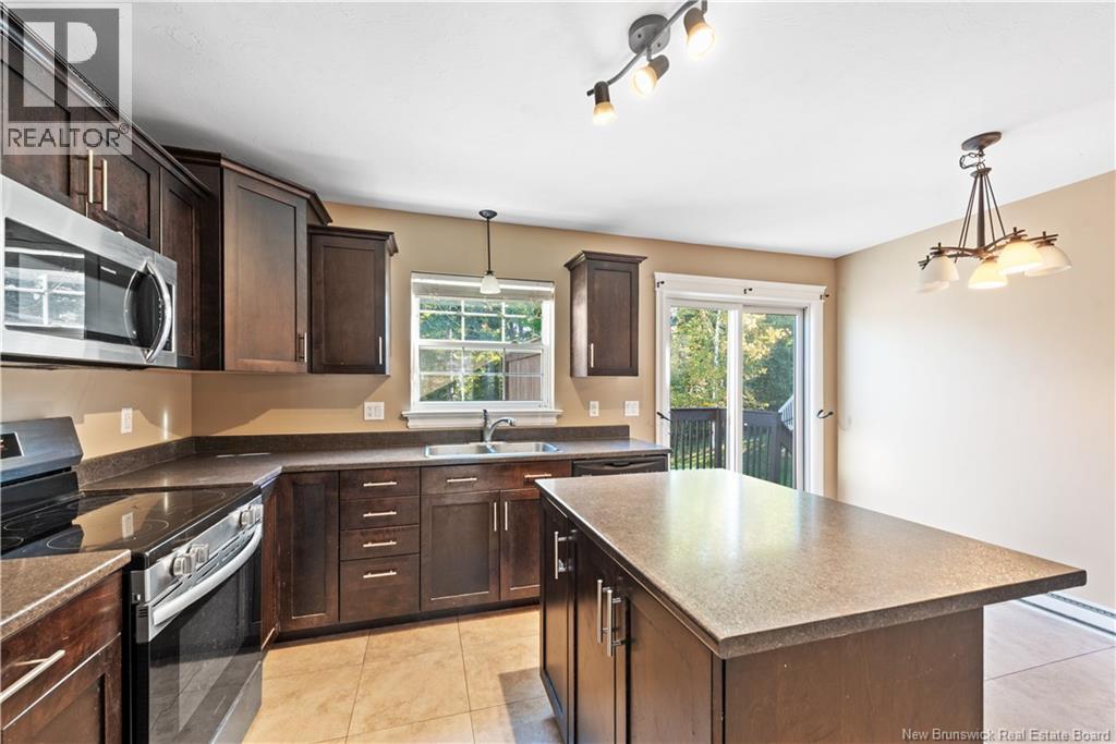 138 East Street Property Photo 4