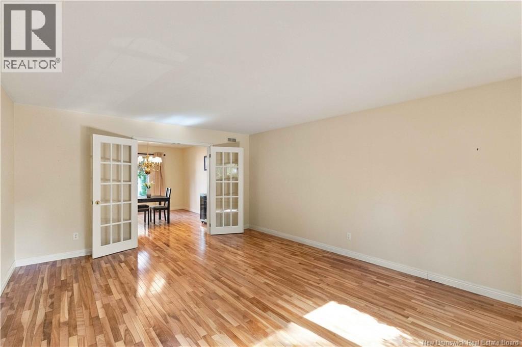 53 Brentwood Drive Property Photo 2
