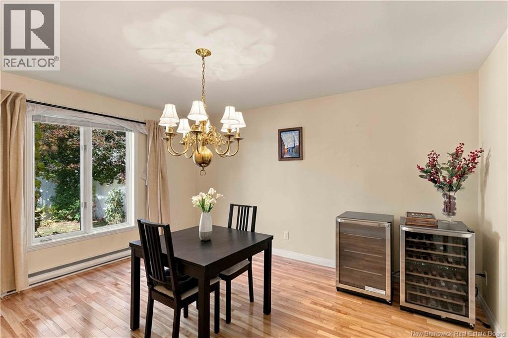 53 Brentwood Drive Property Photo 5