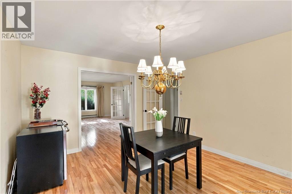 53 Brentwood Drive Property Photo 6