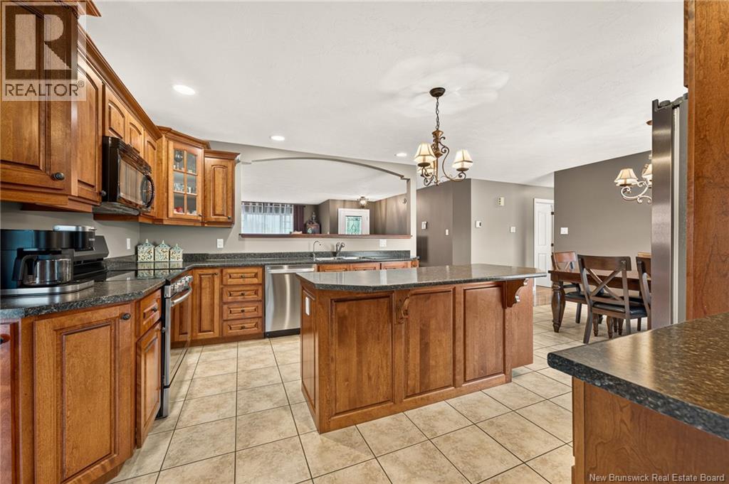 6 Chad Crescent Property Photo 2