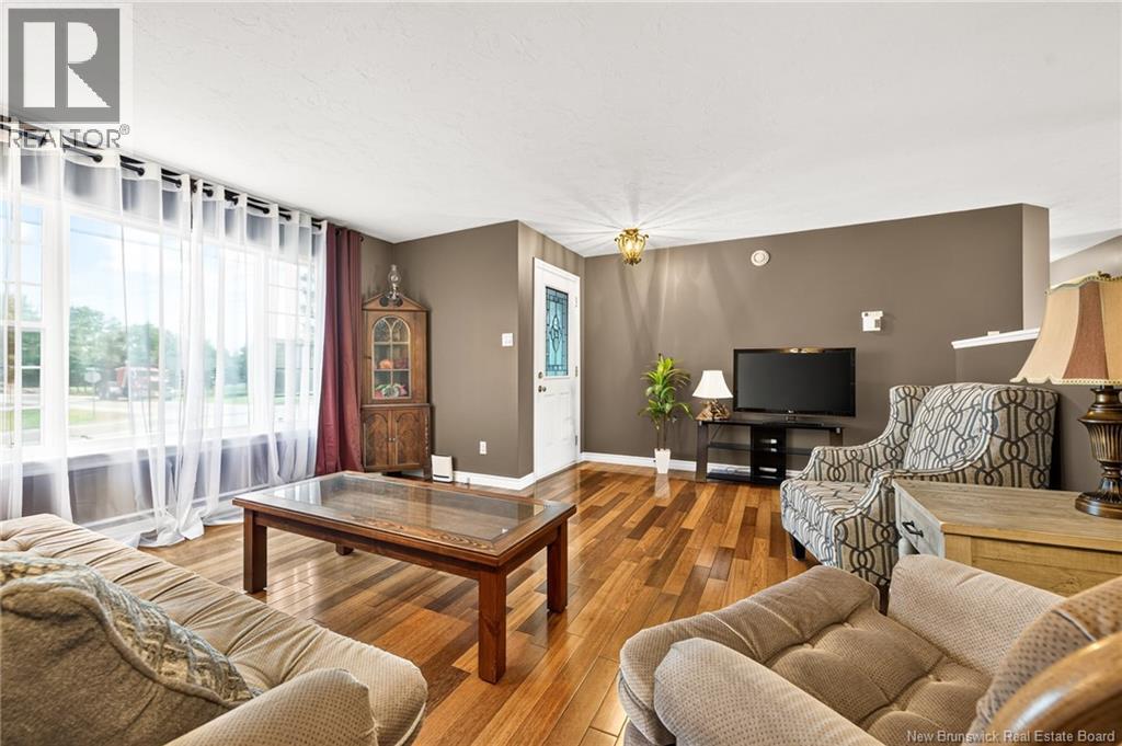 6 Chad Crescent Property Photo 20