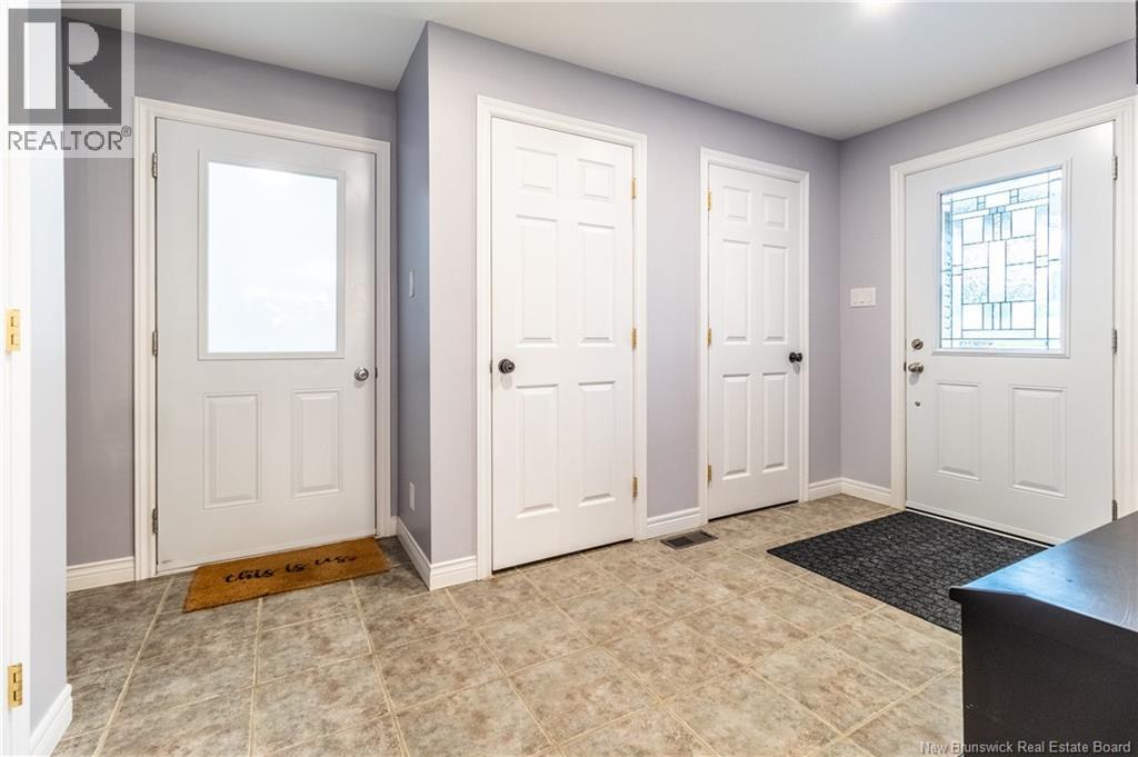 615 Rockland Road Property Photo 7