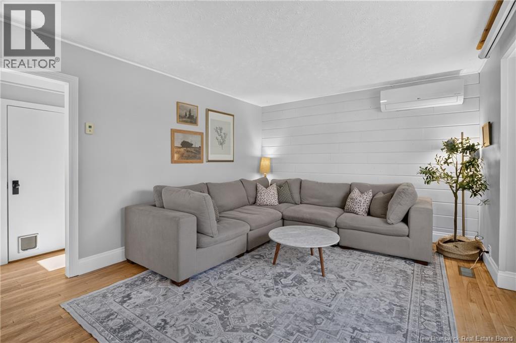 741 Mcevoy Street Property Photo 4