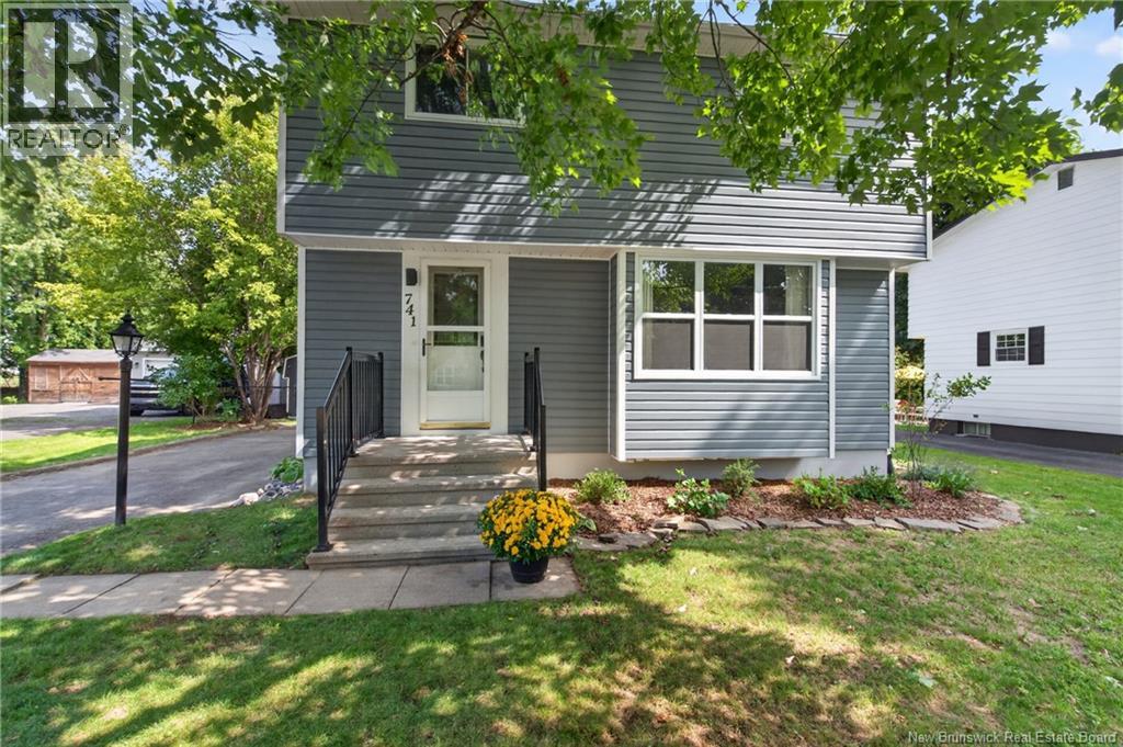 741 Mcevoy Street Property Photo 32