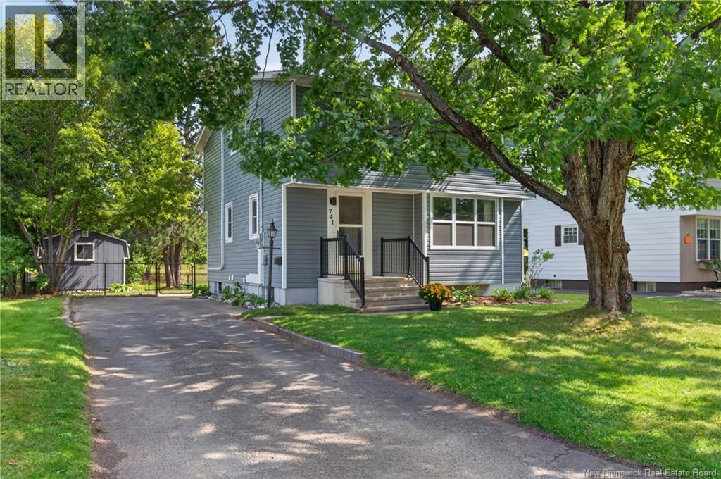 741 Mcevoy Street Property Photo 36