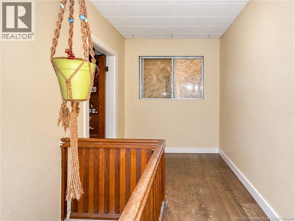 194-196 Tower Street Property Photo 18