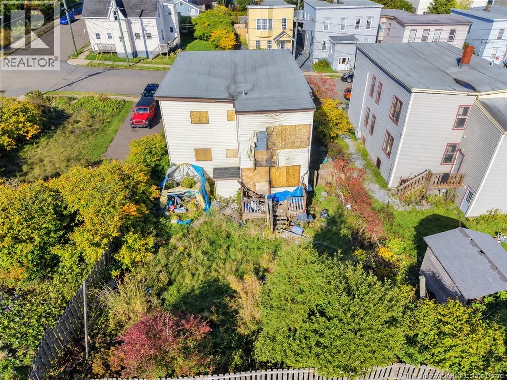194-196 Tower Street Property Photo 33