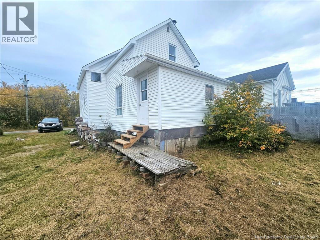1430 St. Mary Avenue Property Photo 9