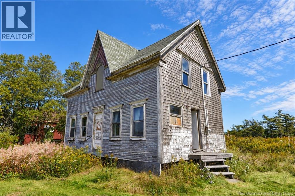 112 White Head Road Property Photo 4