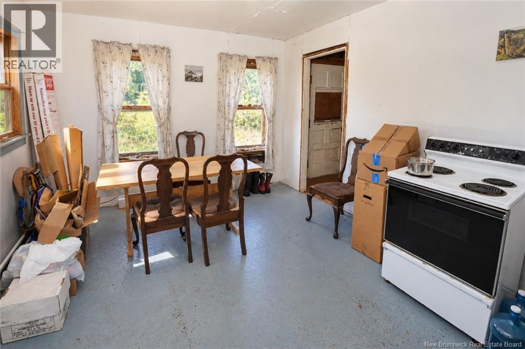 112 White Head Road Property Photo 6