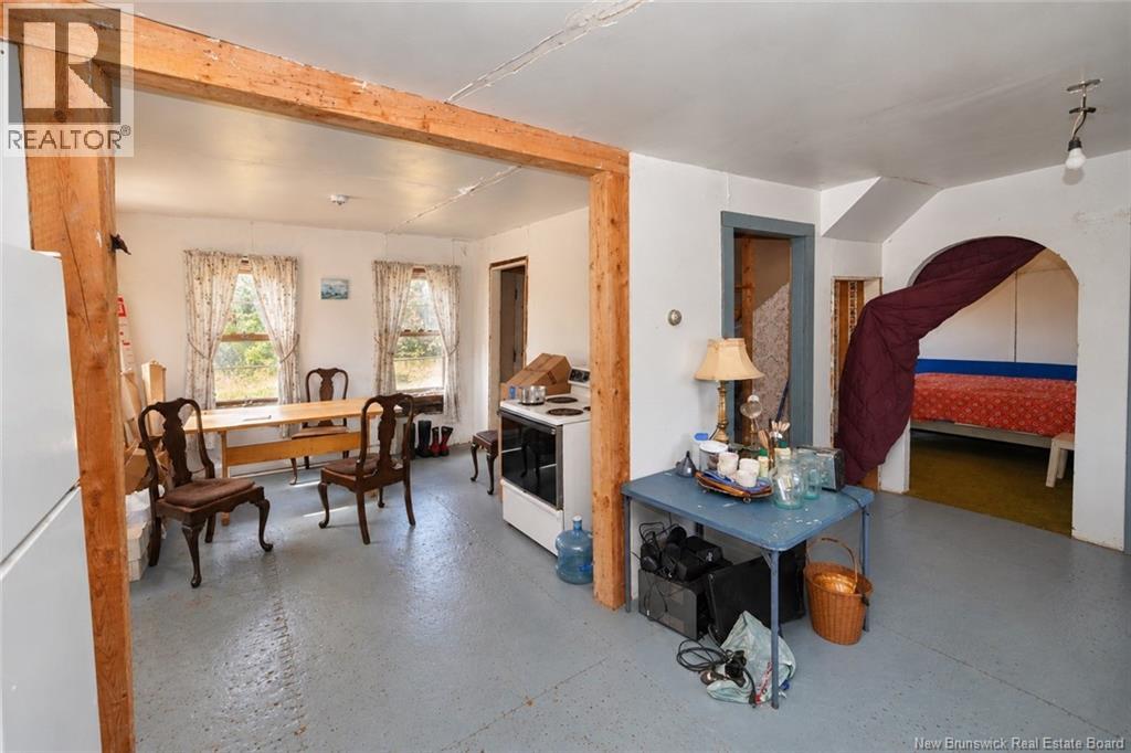 112 White Head Road Property Photo 8