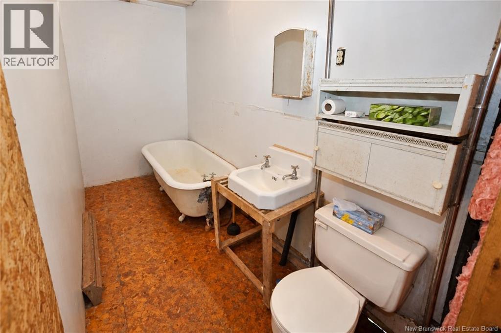 112 White Head Road Property Photo 15