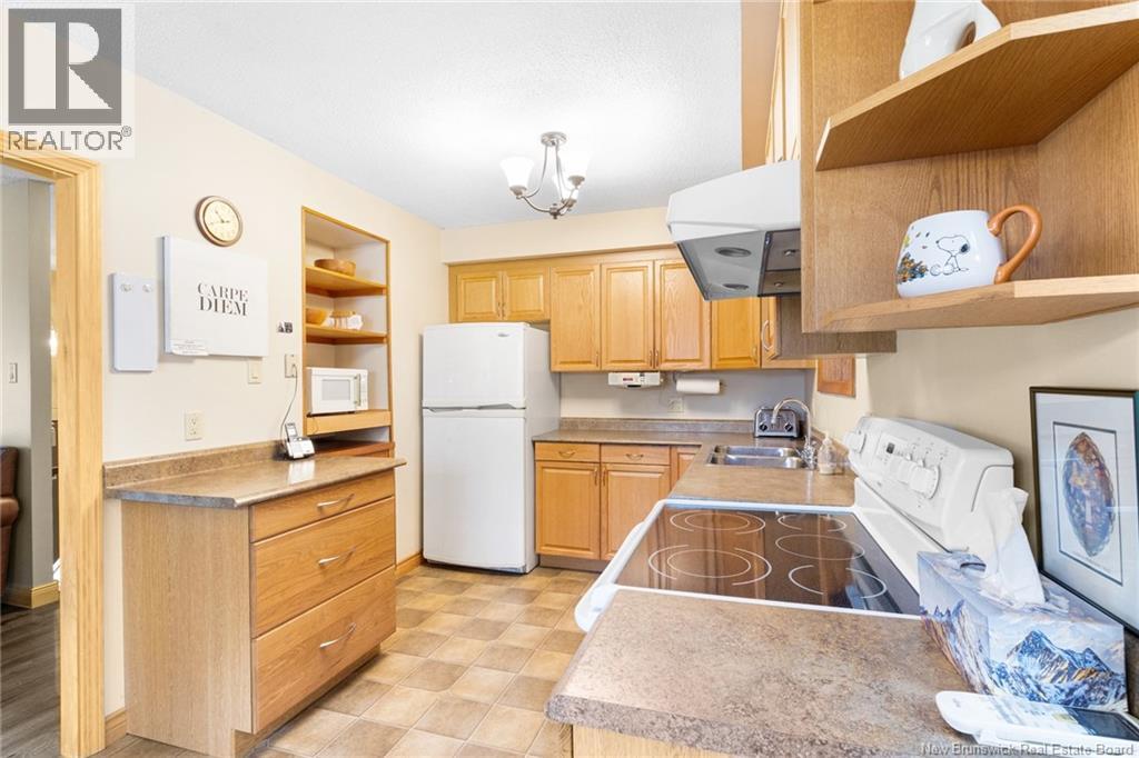 15 Lilac Crescent Property Photo 11